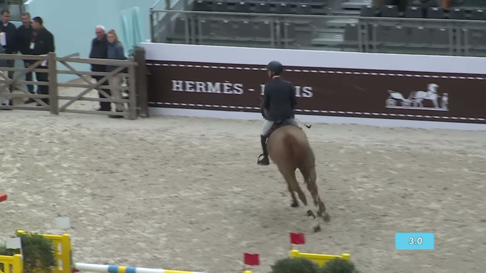 Gentiane de la Pomme jumping into 1st place in Paris 2018